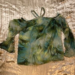 Whimsical off the shoulder flowy blouse. Tropical and Perfect for vacation!